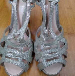 FENDI strap sandals heels 37 (6.5- 7) good no box